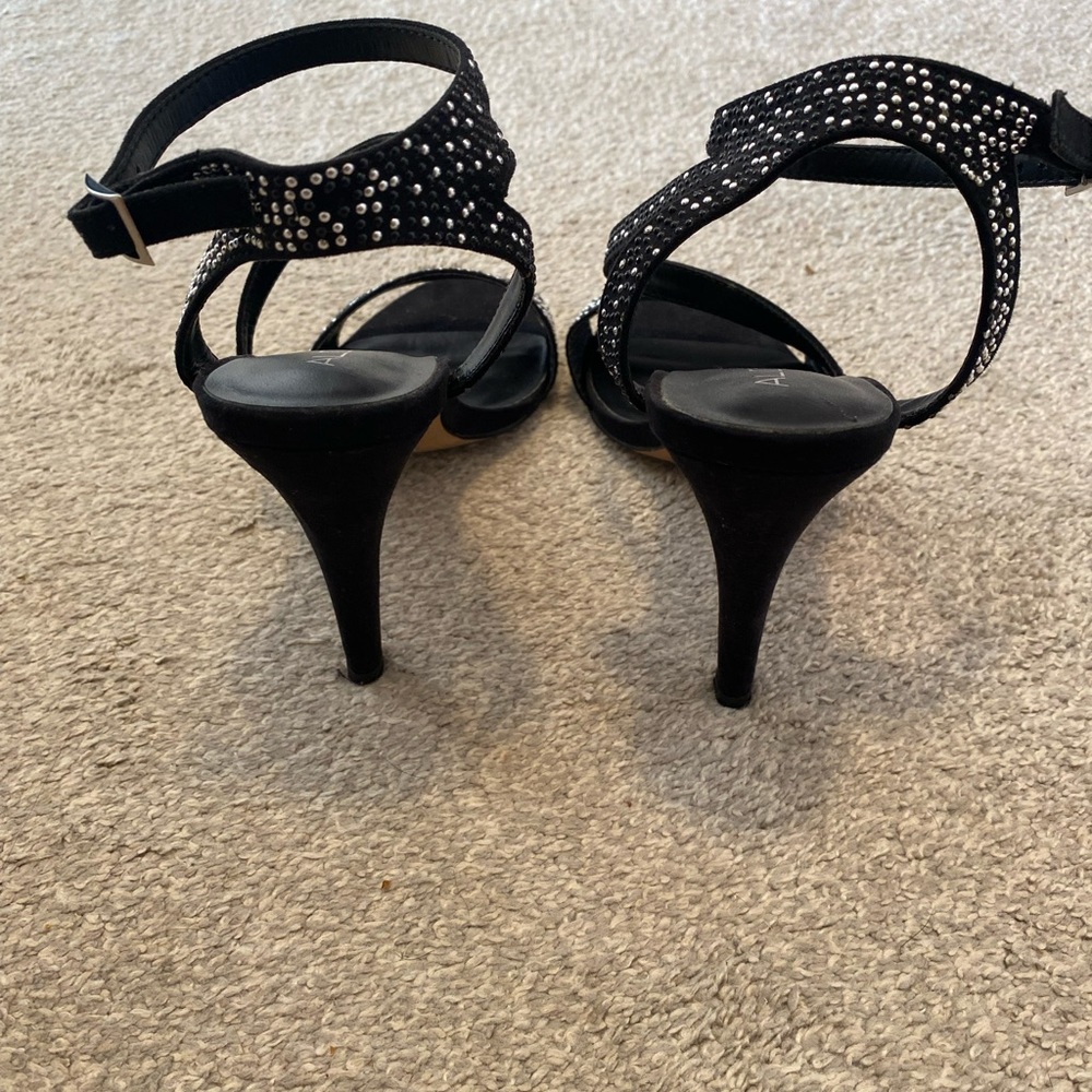 Aldo Studded Black Suede Heels Size Great Condition! - Picture 5 of 7